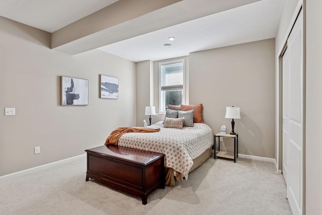 5053 Sunstream Ln, Woodbury, MN 55129 - bedroom featuring light carpet and a closet