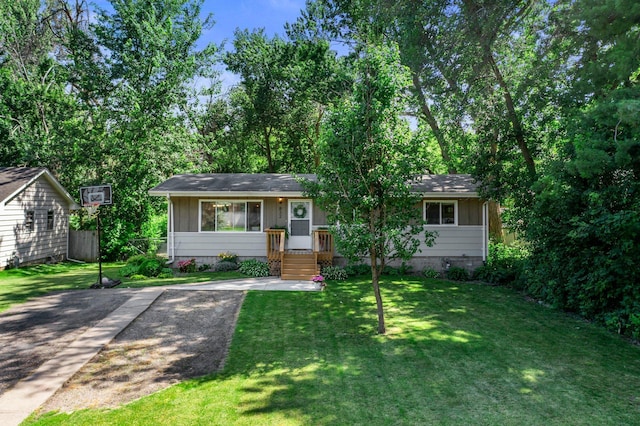 832 10th Ave SE, Forest Lake, MN 55025 - view of front of property with board and batten siding