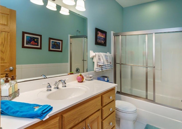 2719 Spring Lake Rd SW, Prior Lake, MN 55372 - bathroom featuring vanity and enclosed tub / shower combo