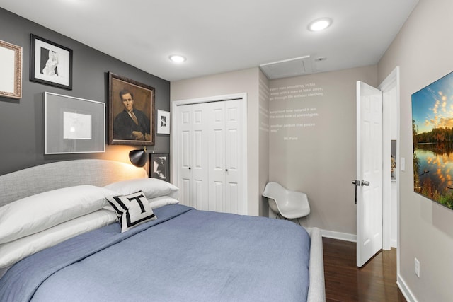 610 34th Ave N, Minneapolis, MN 55412 - bedroom featuring dark wood-style flooring, a closet, and recessed lighting