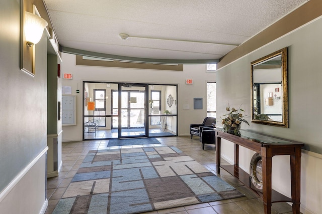 10501 Cedar Lake Rd Unit 515, Minnetonka, MN 55305 - common area featuring a textured ceiling