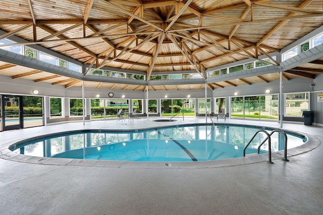 10501 Cedar Lake Rd Unit 515, Minnetonka, MN 55305 - view of indoor pool