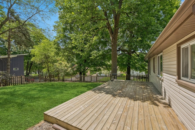 2900 Tuxedo Blvd, Mound, MN 55364 - wooden deck with a fenced backyard