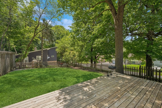 2900 Tuxedo Blvd, Mound, MN 55364 - wooden deck featuring a fenced backyard