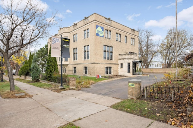 2213 Nicollet Ave, Minneapolis, MN 55404 - photo 34