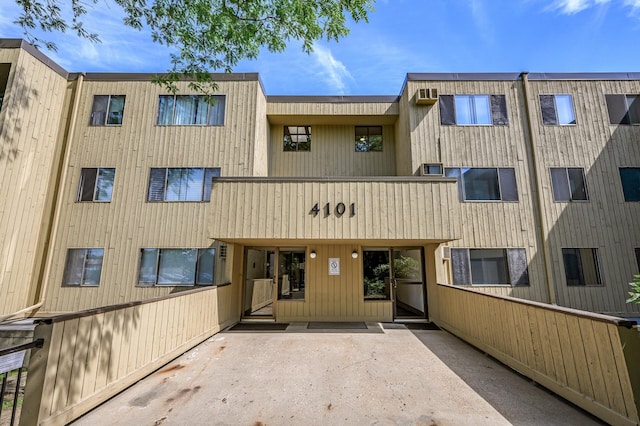 4101 Parklawn Ave Unit 320, Edina, MN 55435 - view of property