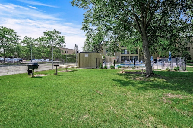 4101 Parklawn Ave Unit 320, Edina, MN 55435 - view of yard with a community pool