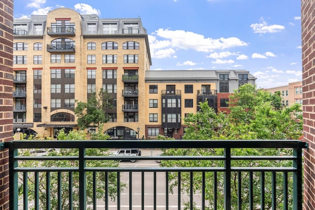408 1st St Unit 310, Minneapolis, MN 55401 - view of balcony