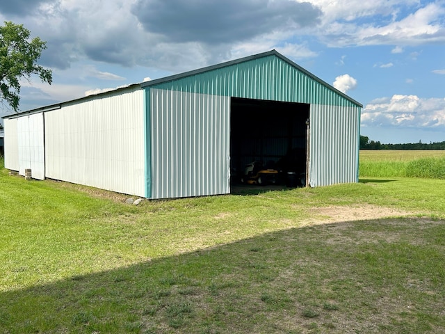 31231 568th Ave, Deer Creek Twp, MN 56527 - view of pole building with a yard