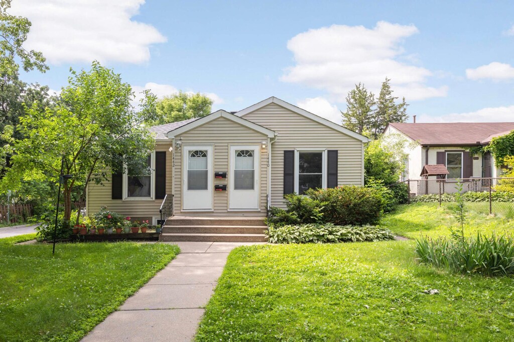 1440 Lake St NE, Hopkins, MN 55343 - photo 1