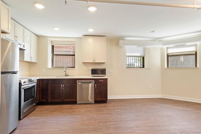 628 Franklin Ave Unit 100, Minneapolis, MN 55404 - photo 13