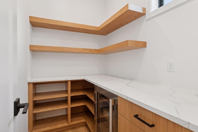 2084 Palace Ave, Saint Paul, MN 55105 - pantry featuring wine cooler