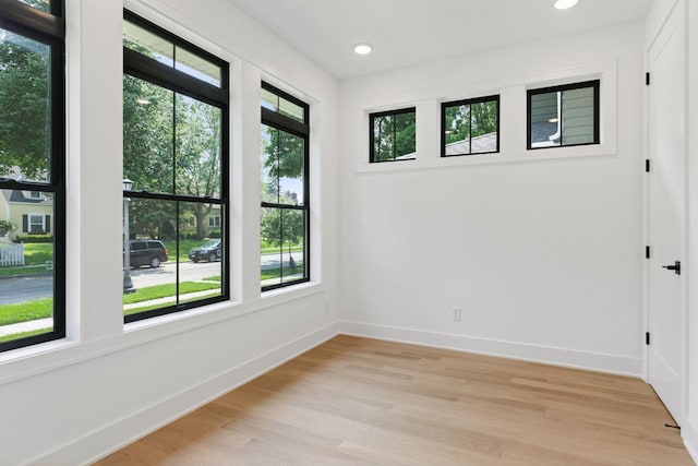2084 Palace Ave, Saint Paul, MN 55105 - unfurnished room with light wood-style floors and recessed lighting