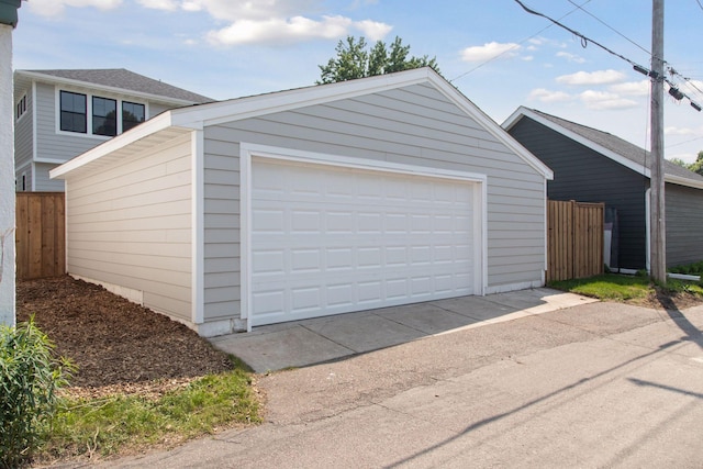 2084 Palace Ave, Saint Paul, MN 55105 - view of detached garage