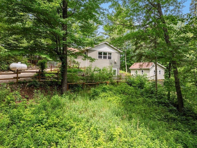 33277 308th Ln, Aitkin, MN 56431 - view of yard featuring an outdoor structure