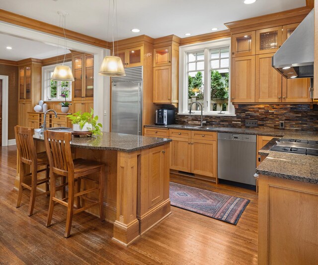 2554 Lake Of The Isles Pkwy, Minneapolis, MN 55405 - photo 16