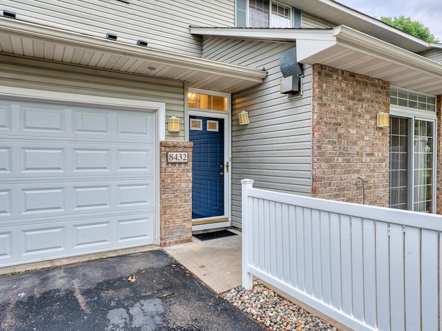 8432 Cortland Rd, Eden Prairie, MN 55344 - photo 1