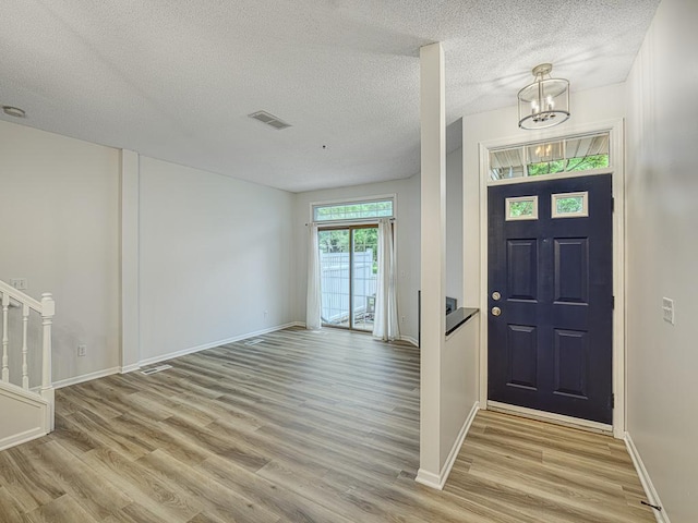 8432 Cortland Rd, Eden Prairie, MN 55344 - photo 2
