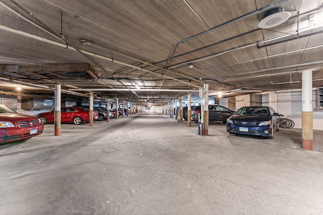 2485 Canabury Dr Unit 112, Little Canada, MN 55117 - view of parking garage