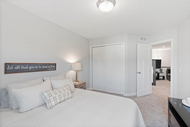7237 Ada Dr, Lino Lakes, MN 55038 - bedroom featuring carpet floors and a closet