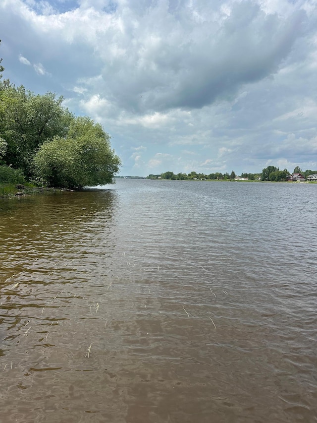 1374 State Highway 11 SE, Baudette, MN 56623 - water view