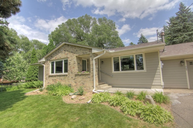 2830 Noel Dr, Little Canada, MN 55117 - photo 2