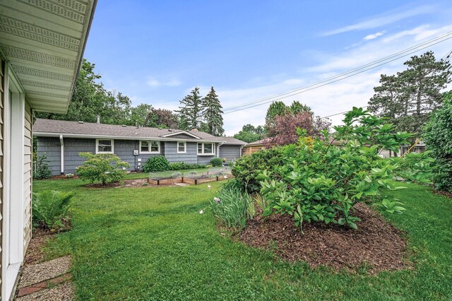 6781 Plaza Curv NE, Fridley, MN 55432 - view of grassy yard