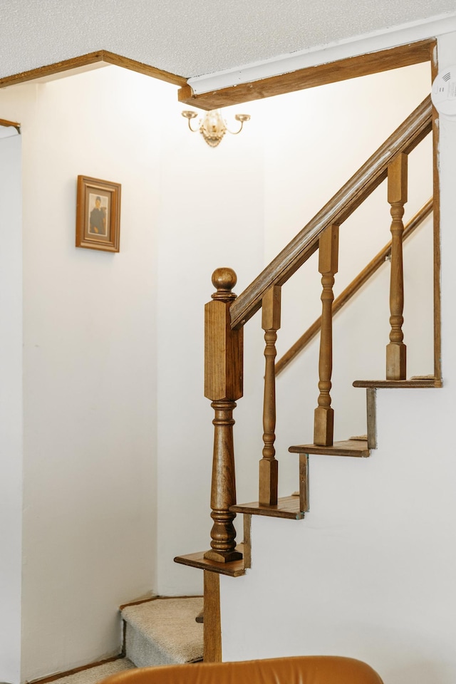 784 Fairview Ave N, Saint Paul, MN 55104 - stairs featuring ornamental molding