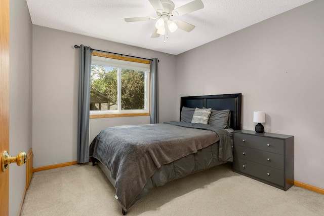2174 Ponds Way, Shakopee, MN 55379 - bedroom featuring light carpet and ceiling fan