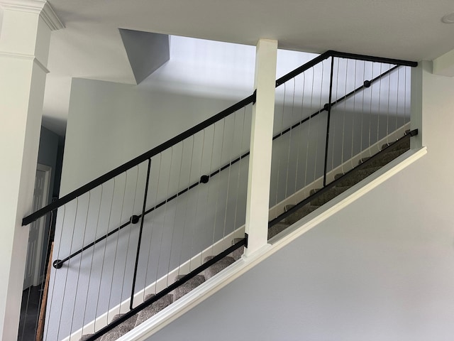 19 Sandbar Rd, Tracy, MN 56175 - view of staircase