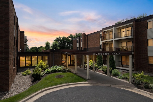 4 Pine Tree Dr Unit 218, Arden Hills, MN 55112 - photo 24