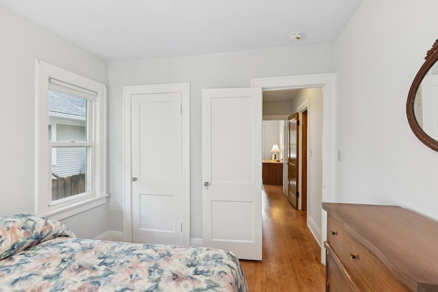 275 Pascal St S, Saint Paul, MN 55105 - bedroom with light wood-style floors and baseboards
