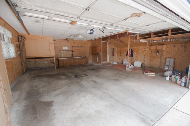 12423 93rd Ave N, Maple Grove, MN 55369 - garage with a garage door opener