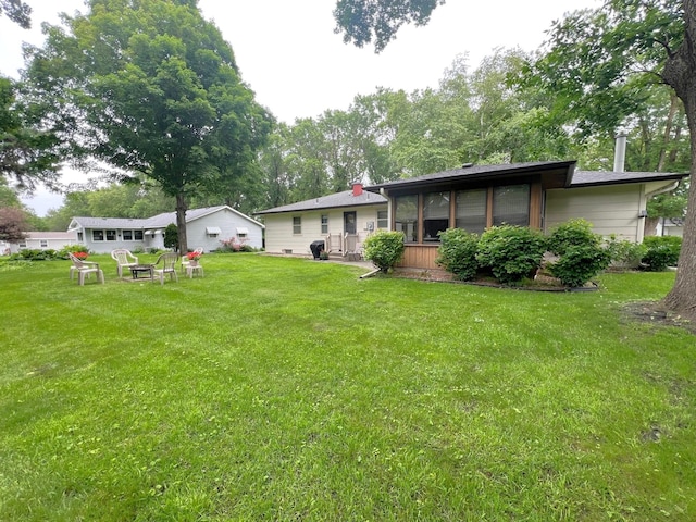 1804 7th St SW, Willmar, MN 56201 - view of green lawn