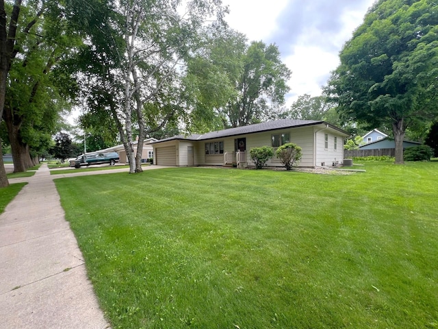 1804 7th St SW, Willmar, MN 56201 - view of front of home featuring a front lawn