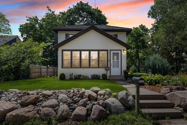 721 1st St N, Waterville, MN 56096 - view of front of home with entry steps
