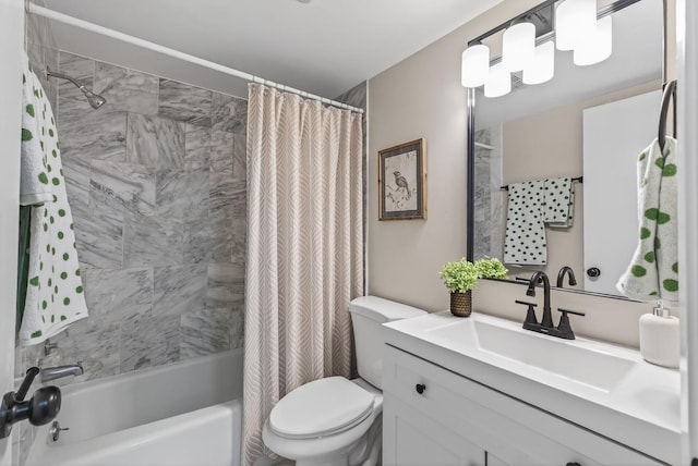 4371 Wilshire Blvd Unit 107, Mound, MN 55364 - bathroom with vanity and shower / tub combo