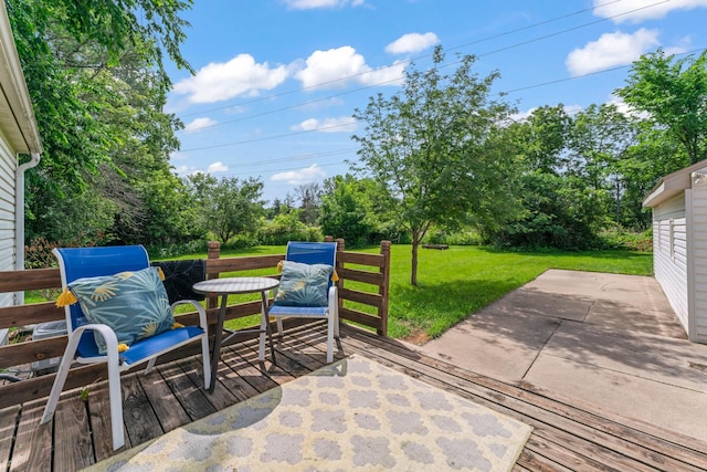 1622 3rd St NE, Rochester, MN 55906 - view of patio featuring view of scattered trees