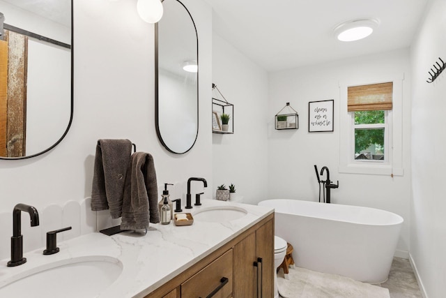 704 Lexington Ave N, New Prague, MN 56071 - full bath featuring a soaking tub and double vanity