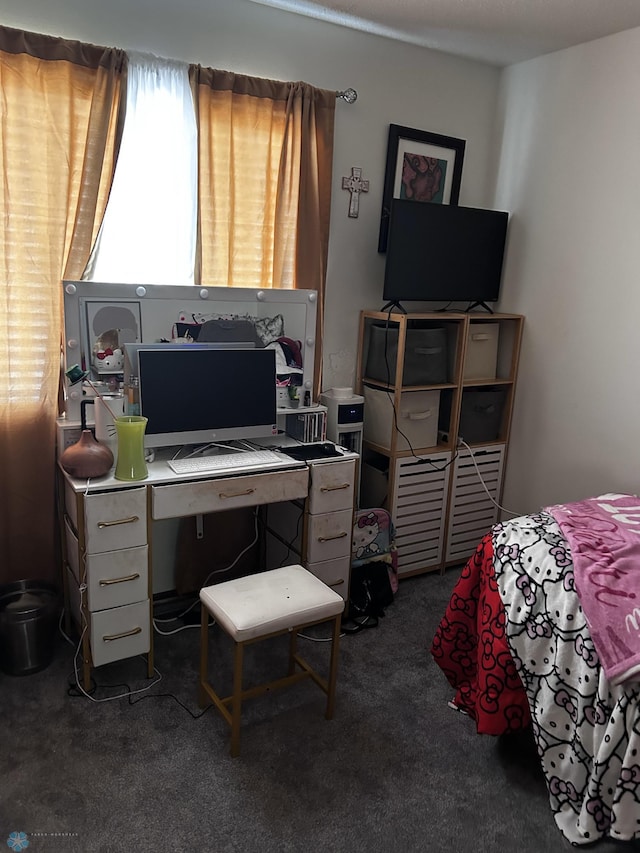 961 39 1/2 Ave W, West Fargo, ND 58078 - carpeted bedroom featuring a desk