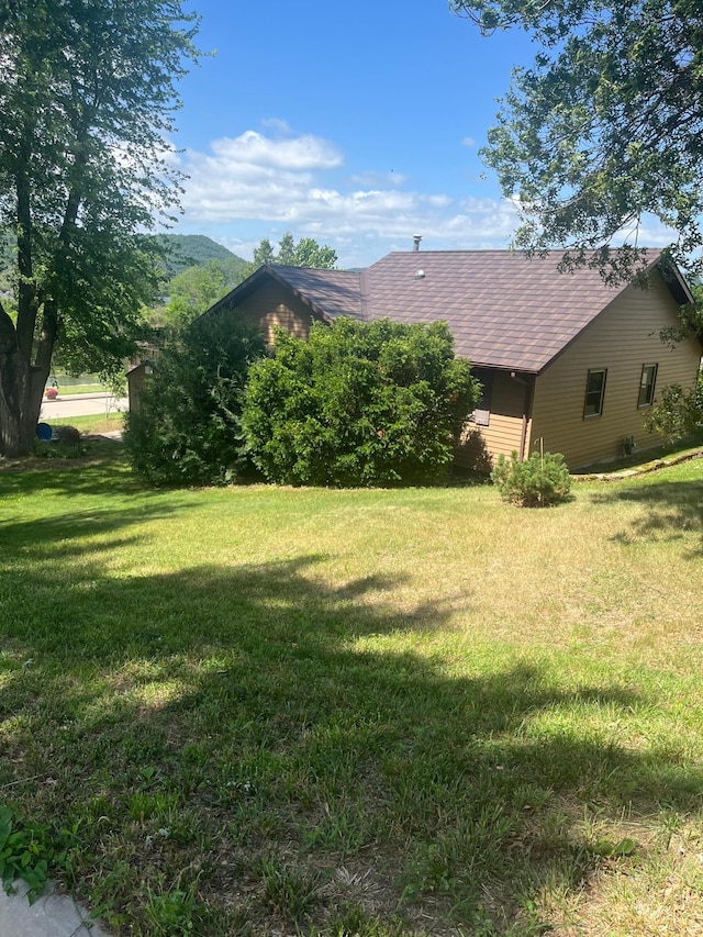 24314 2nd St, Trempealeau, WI 54661 - view of grassy yard