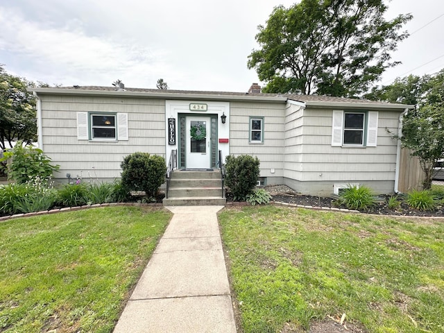 434 Rose Ave E, Saint Paul, MN 55130 - view of front of property featuring a front yard