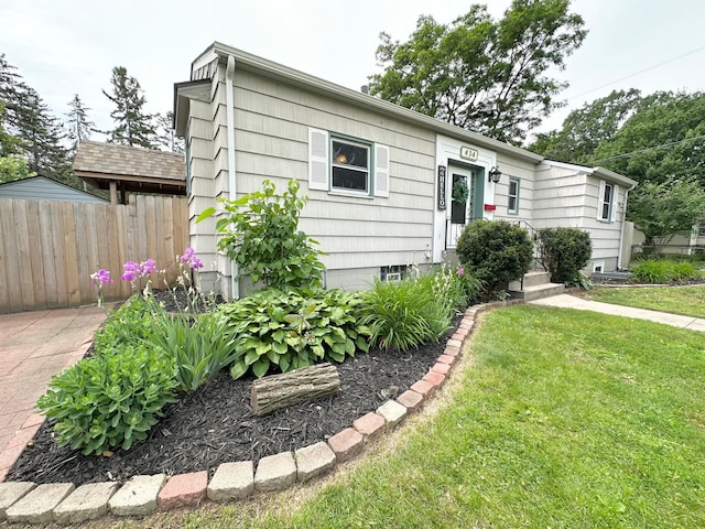 434 Rose Ave E, Saint Paul, MN 55130 - view of bungalow
