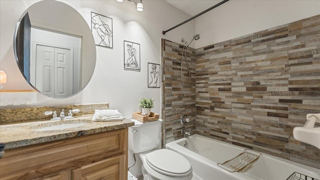 539 Deer Ridge Ln S, Maplewood, MN 55119 - full bathroom with vanity and shower / washtub combination