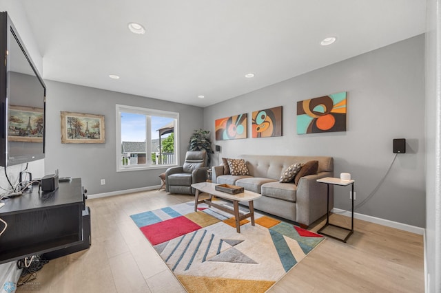 122 15th Ave E, Fargo, ND 58078 - living room featuring light wood-style floors and recessed lighting