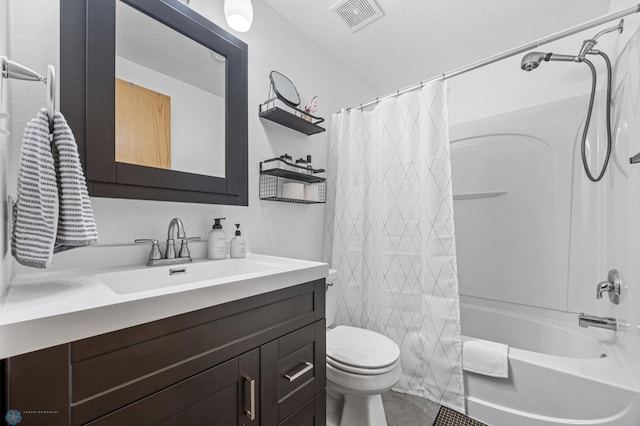 122 15th Ave E, Fargo, ND 58078 - full bath with vanity and shower / tub combo
