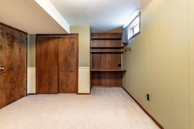 1430 Hoot Lake Dr, Fergus Falls, MN 56537 - spacious closet featuring carpet