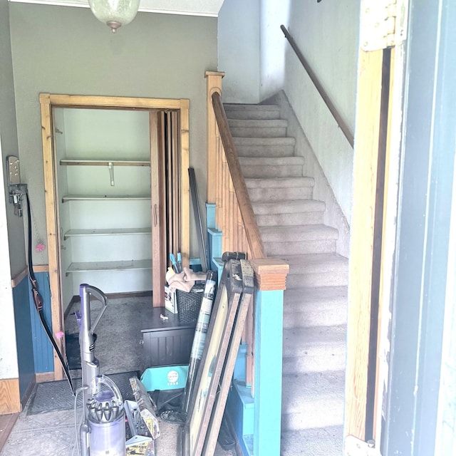 36777 280th St SE, Eden Twp, MN 56646 - view of stairway