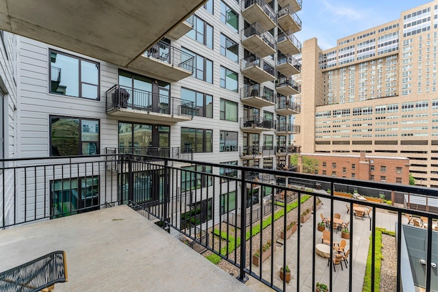 740 Portland Ave Unit 801, Minneapolis, MN 55415 - view of balcony