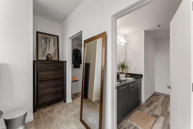 740 Portland Ave Unit 801, Minneapolis, MN 55415 - full bathroom with vanity and a spacious closet